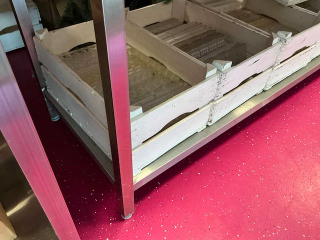 Werktafel - afbeelding 2 van  3
