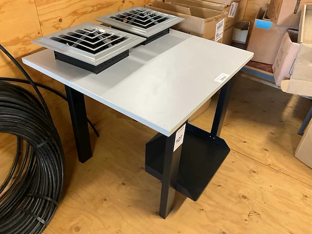 Werktafel - afbeelding 2 van  4
