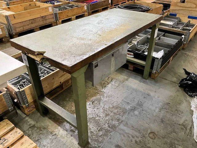 Werktafel - afbeelding 2 van  5