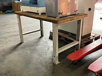 Werktafel - afbeelding 1 van  4