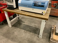 Werktafel - afbeelding 1 van  4