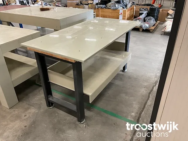 Werktafel - afbeelding 2 van  2