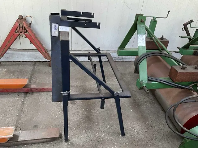 Werktuig frame - afbeelding 2 van  4