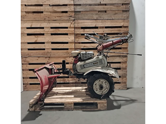 Werktuigdrager, honda, f600, met tielbürger sneeuw- en grondschuif - afbeelding 1 van  21