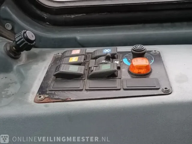 Werktuigdrager lm trac, 286, bouwjaar 2010 - afbeelding 4 van  27