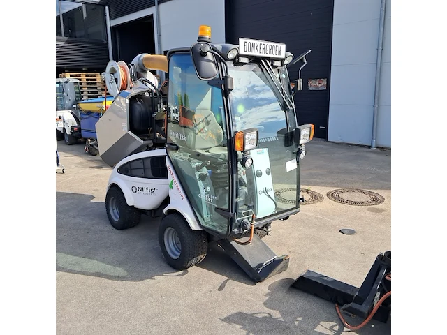 Werktuigdrager met onkruidbrander nilfisk, city ranger 2250, 2016 - afbeelding 2 van  49
