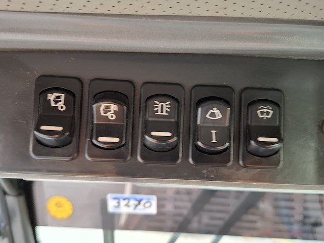 Werktuigdrager met onkruidbrander, nilfisk, fv2250, 2017 - afbeelding 8 van  36