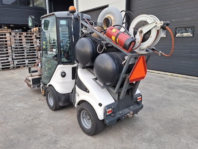 Werktuigdrager met onkruidbrander, nilfisk, fv2250, 2017 - afbeelding 34 van  36