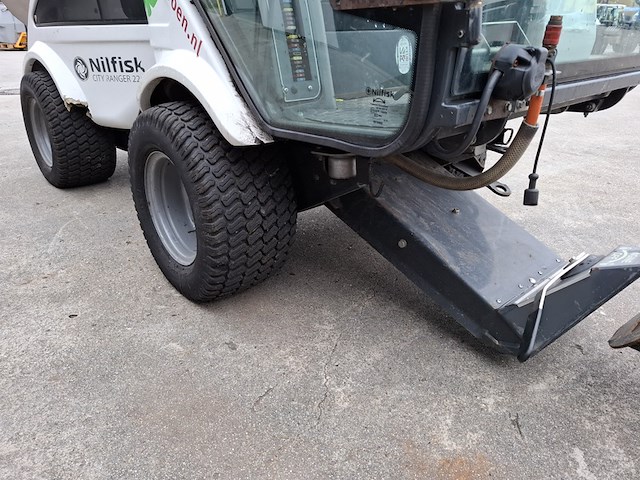 Werktuigdrager, nilfisk, 2250, 2016 - afbeelding 17 van  45