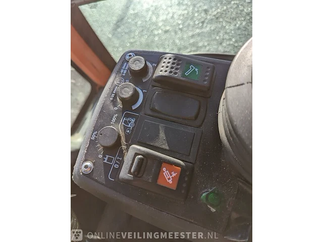 Werktuigendrager met kantensteker en borstel max holder, 212, bouwjaar 2015 - afbeelding 11 van  43