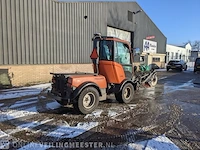 Werktuigendrager met kantensteker en borstel max holder, 212, bouwjaar 2015 - afbeelding 23 van  43