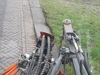 Werktuigendrager met kantensteker en borstel max holder, 212, bouwjaar 2015 - afbeelding 36 van  43
