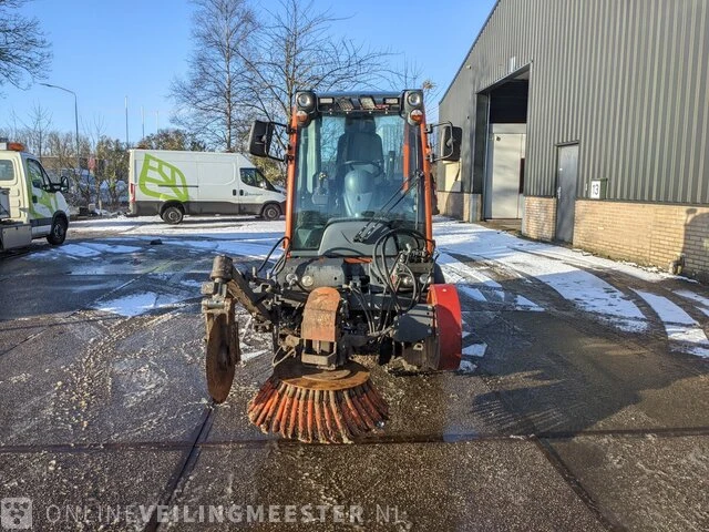 Werktuigendrager met kantensteker en borstel max holder, 212, bouwjaar 2015 - afbeelding 41 van  43