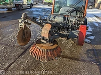 Werktuigendrager met kantensteker en borstel max holder, 212, bouwjaar 2015 - afbeelding 43 van  43