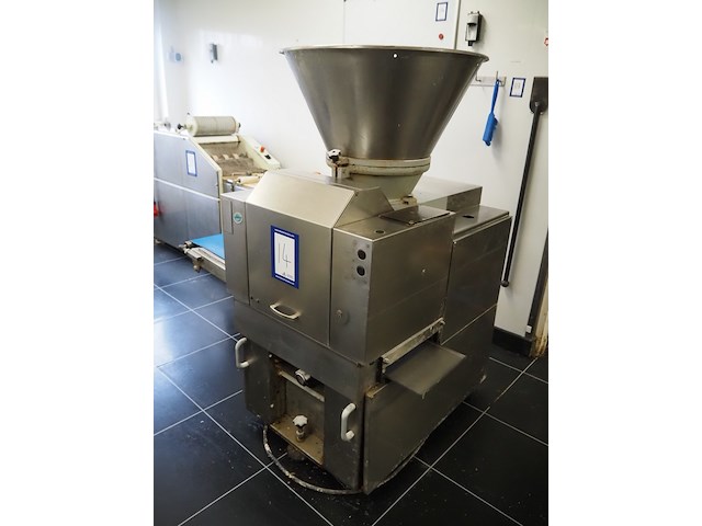 Werner & pfleiderer haton bv - afbeelding 1 van  9