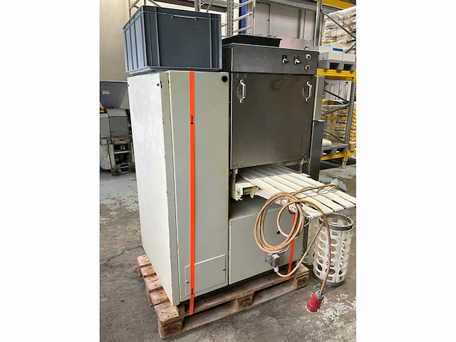 Werner & pfleiderer multimatic 5 rijen kopmachine - afbeelding 14 van  17