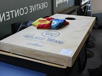 Werpspel wicked wood in draagtas. - afbeelding 1 van  2