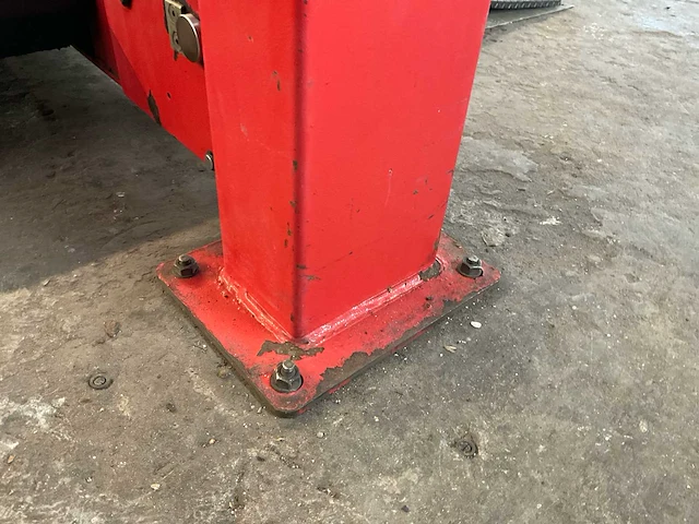Werther 442lp hefbrug met middenheffer - afbeelding 5 van  15