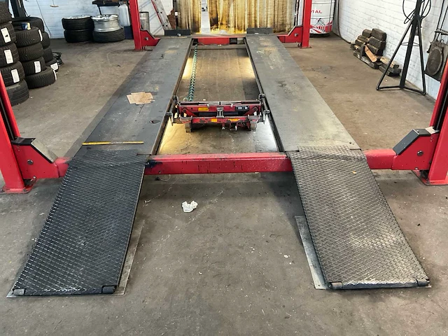 Werther 442lp hefbrug met middenheffer - afbeelding 10 van  15