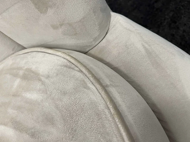 Westwing - design sofa beige - schelp velvet - afbeelding 7 van  12