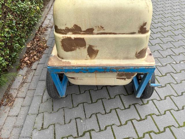 Weterings spuitwagen - afbeelding 13 van  13