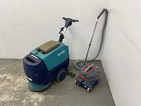 Wetrok - scrubo - schrobzuigmachine & stofzuiger - afbeelding 1 van  6