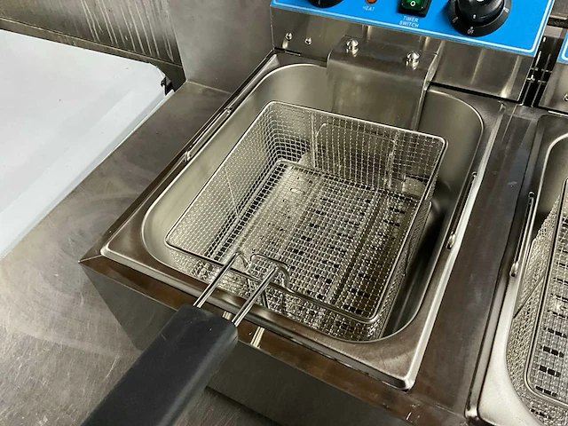 Wf-102 dubbele friteuse - afbeelding 3 van  9