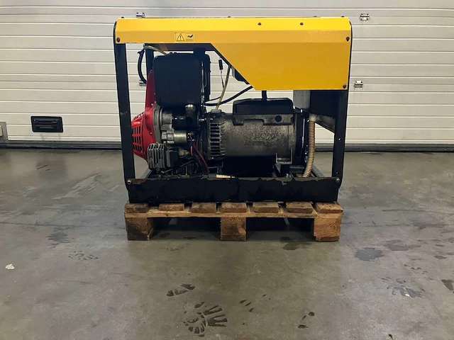 Wfm - 2013 - b7000-de - stroomgenerator - afbeelding 13 van  19