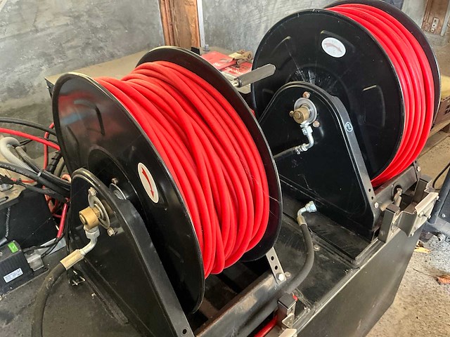 Wfp launcher systeem - pompsysteem voor osmose glasbewassing / zonnepanelen - reiniger systeem - afbeelding 3 van  11