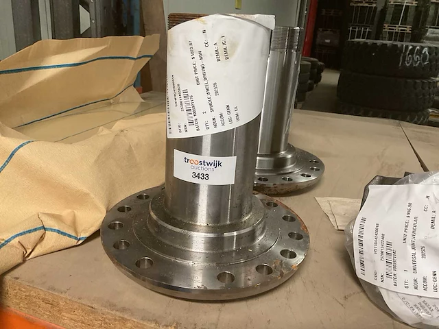 Wheel spindle - afbeelding 2 van  3