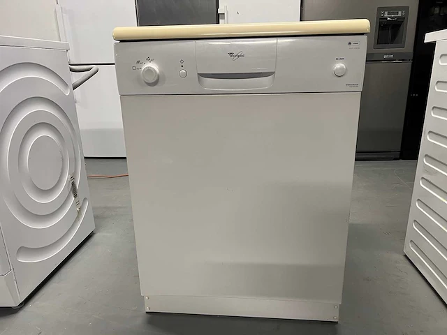 Whirlpool - - whirlpool vaatwasser + whirlpool wasmachine bovenlader - afbeelding 8 van  15