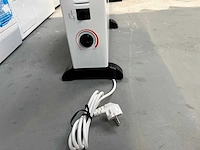 Whirlpool - whirlpool grijs koelkast + toyota naaimachine + el. heater convector - afbeelding 5 van  15