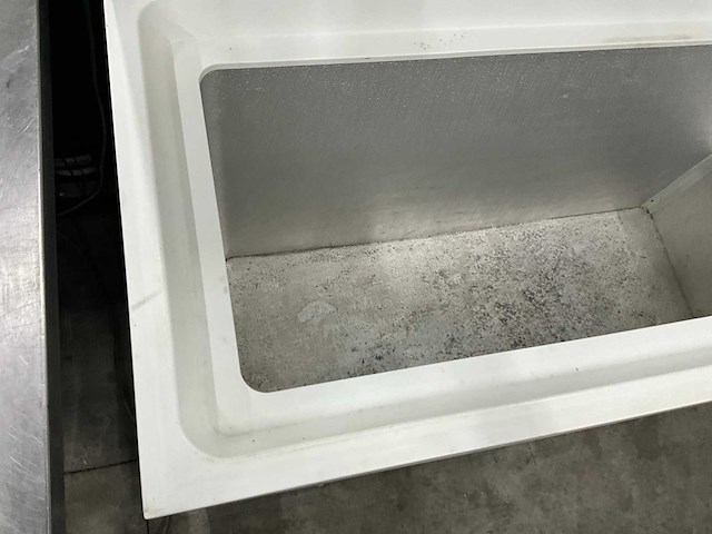 Whirlpool afg 6552 ap vrieskist - afbeelding 3 van  8