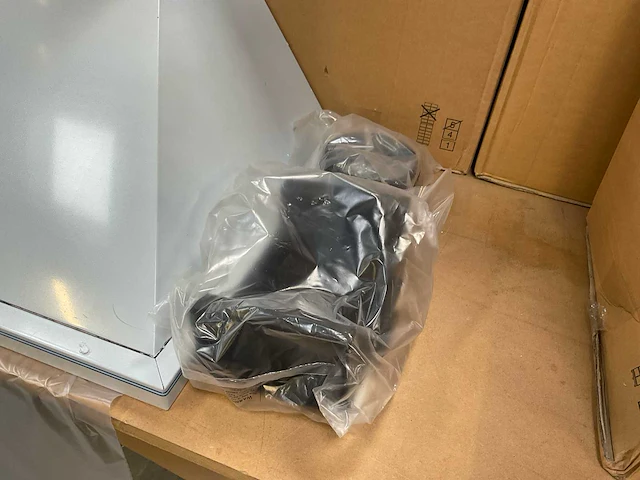 Whirlpool akr 648/2 wandschouwafzuigkap - afbeelding 4 van  5
