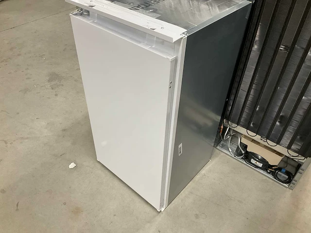 Whirlpool arg 100711 inbouw koelkast - afbeelding 5 van  5