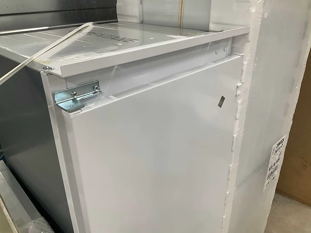 Whirlpool arg 8151 inbouw koelkast - afbeelding 6 van  6