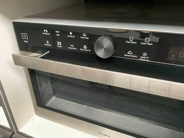 Whirlpool combimagnetron dual crisp technology supreme chef - afbeelding 3 van  7