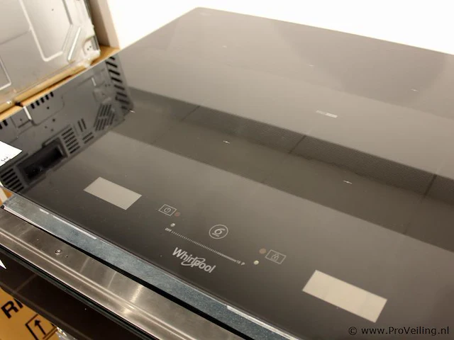 Whirlpool inductiekookplaat smp778c/nl/xl - afbeelding 1 van  4