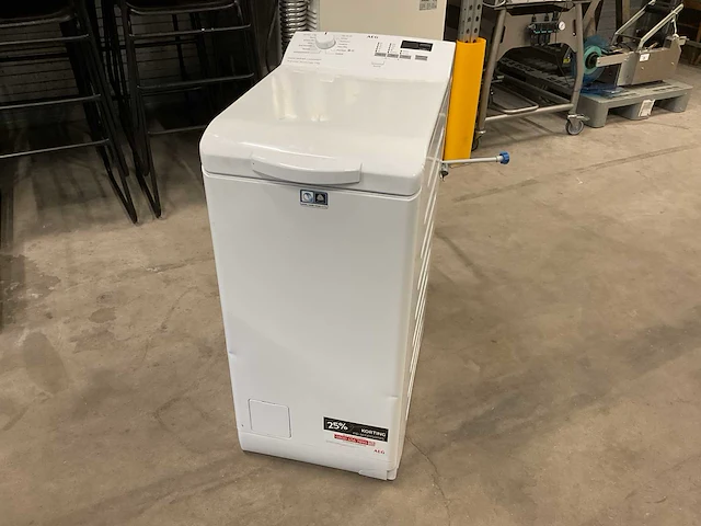 Whirlpool lavamat prosense 1-6kg l6tbn62k wasmachine - afbeelding 1 van  4