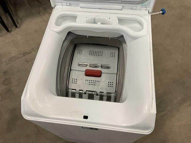 Whirlpool lavamat prosense 1-6kg l6tbn62k wasmachine - afbeelding 3 van  4