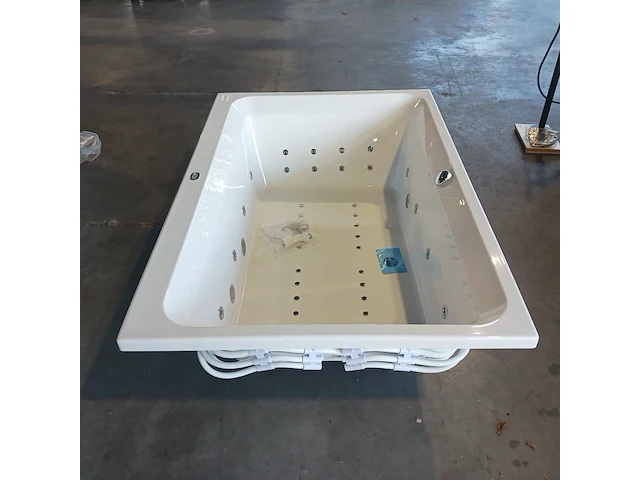 Whirlpool, riho, castello, wit - afbeelding 18 van  21