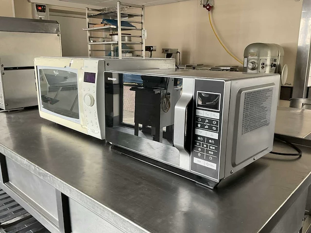 Whirlpool / sharp r860s magnetron divers (2x) - afbeelding 1 van  7