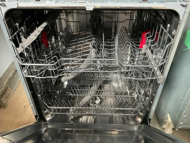 Whirlpool w2ihd526a vaatwasser - afbeelding 5 van  7
