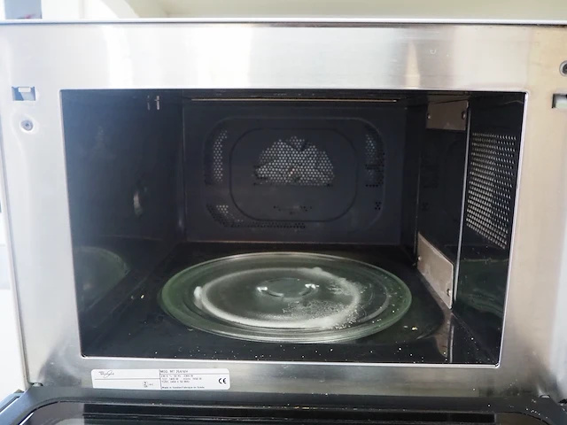 Whirlpool - afbeelding 12 van  14