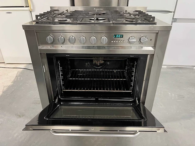 Whirlpool,samsung - smeg zwart koelkast+ ariston 5 pits gasfornuis rvs +samsung combimagnetron - afbeelding 5 van  22