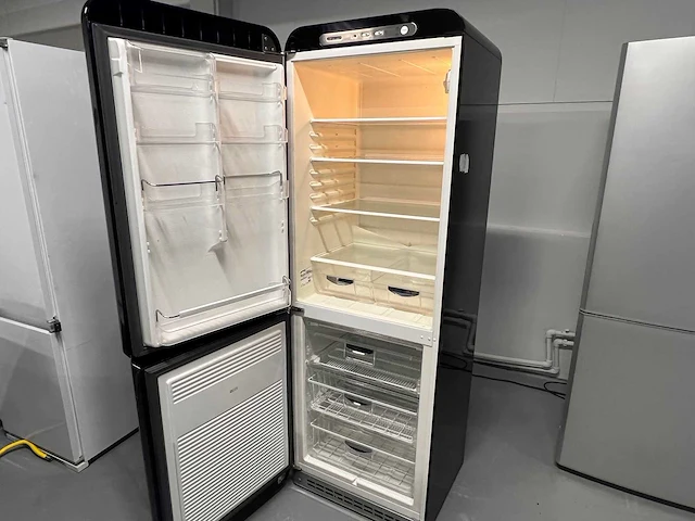 Whirlpool,samsung - smeg zwart koelkast+ ariston 5 pits gasfornuis rvs +samsung combimagnetron - afbeelding 19 van  22