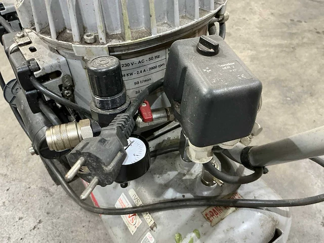 Whispair compressor - afbeelding 11 van  12
