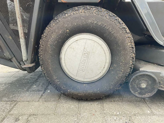 White et-130 zitmaaier - afbeelding 7 van  13