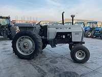 White field boss 2-105 oldtimer tractor - afbeelding 21 van  25