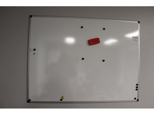 Whiteboard 120 x 90 cm. - afbeelding 1 van  2